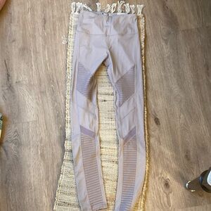 Forever 21 xs tan colored yoga pants Nwt fitness leggings
